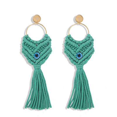 Alkalmi női fülbevaló kötéssel