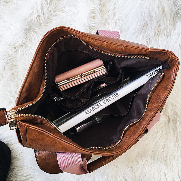 Naiste kaasaegne ökonahast taskutega kott