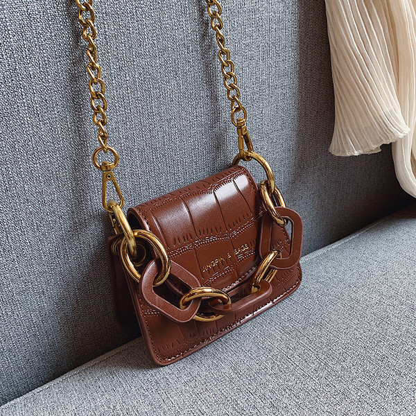 Öko bőrből készült modern női mini táska, hosszú fém fogantyúval