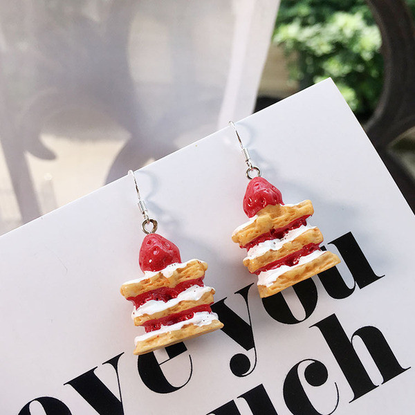 Viseće ženske naušnice u obliku torte