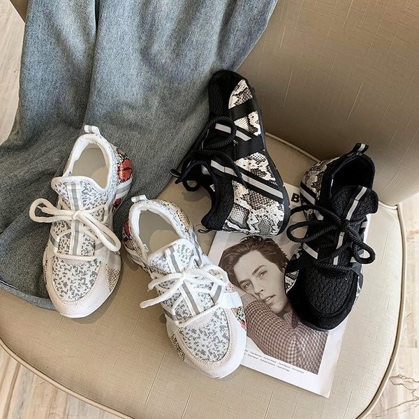 Jauns sieviešu kedu modelis ar dzīvnieku rakstu