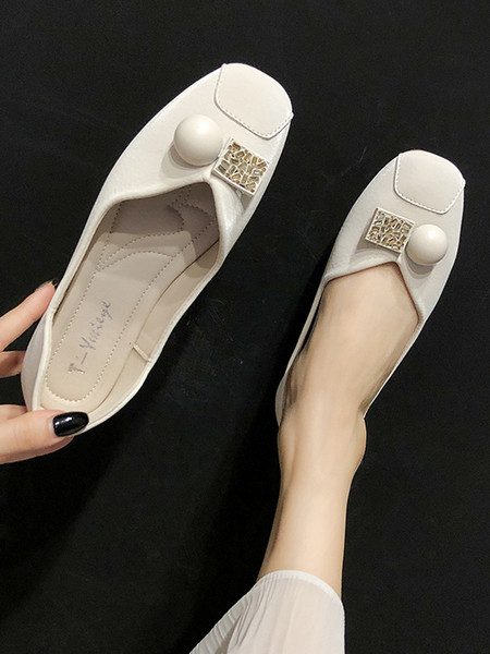 Sieviešu ikdienas apavi no eko ādas ar dekorāciju