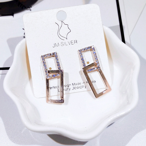 Taisnstūra formas sieviešu karājoši auskari ar akmeņiem