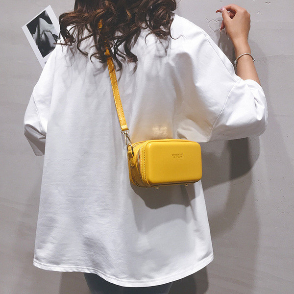 Naiste kaasaegne ökonahast lukuga minikott