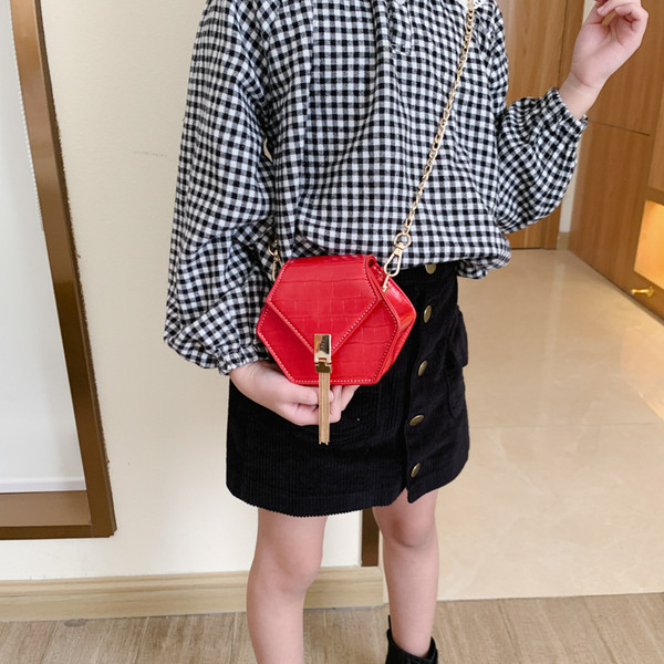 Laste kaasaegne väike kott tüdrukutele metallist elemendiga