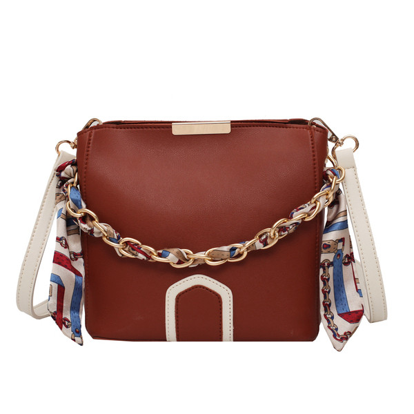 Modern női táska sima modell rövid és hosszú füllel