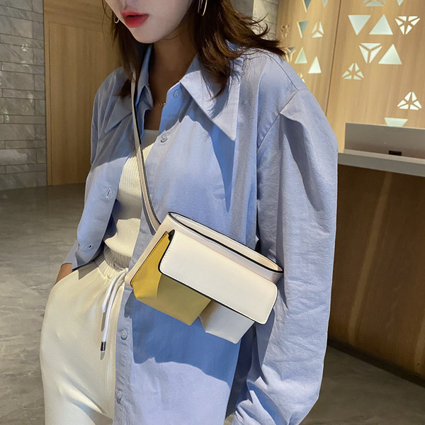 Stílusos női táska a derék tiszta modellhez