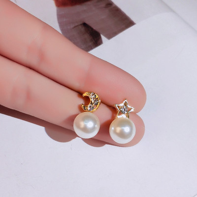 Gyöngy női fülbevaló holddal és csillaggal