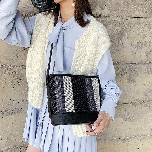 Ikdienas sieviešu tekstila soma ar garu rokturi