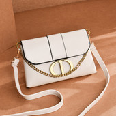 Öko-nahast valmistatud vabaaja naiste kott metallist elementide ja pika sangaga