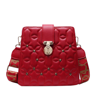 Praegune pandlaga ja pika sangaga ökonahast naistekott