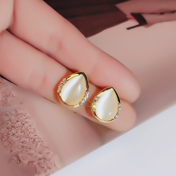 Retro naiste kividega kõrvarõngad