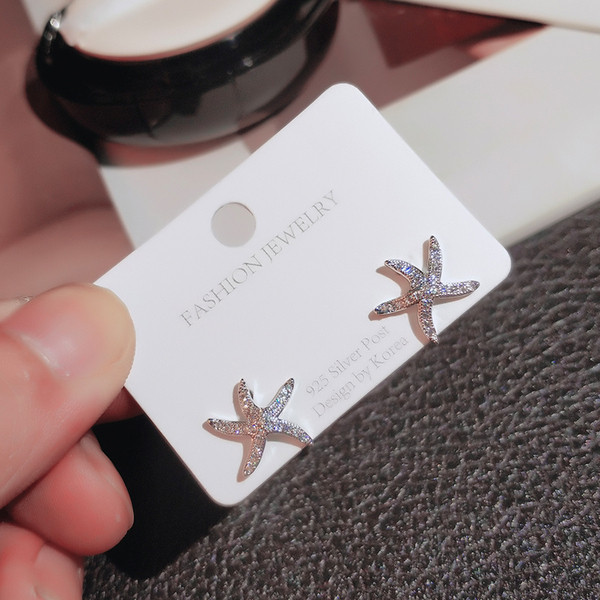 Cercei moderni de dama in forma de stea de mare