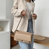 Geanta de dama eleganta din piele ecologica cu maner lung si buzunar frontal