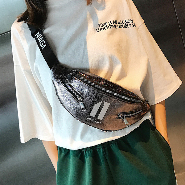 Női korszerű ekobőr válltáska cipzárral