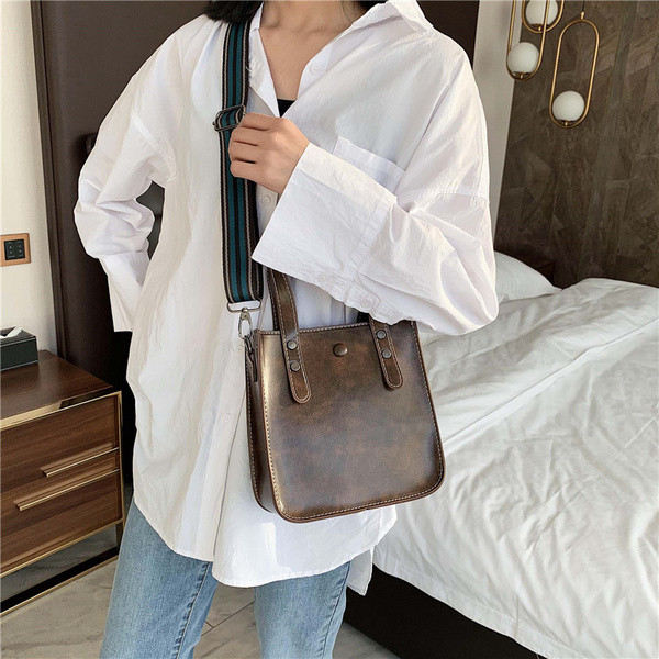 Női alkalmi táska rövid és hosszú füllel, öko bőrből