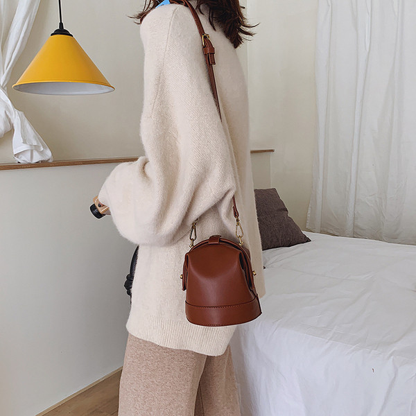 Ikdienas sieviešu soma no eko ādas, parasts modelis