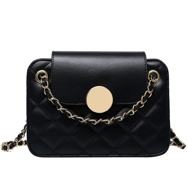 Modern női ökobőr táska fém elemekkel