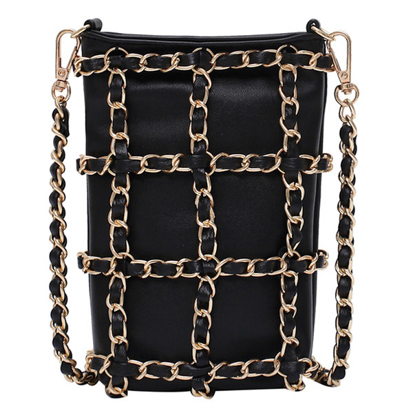 Aktuális női kistáska eko bőrből, fém elemekkel