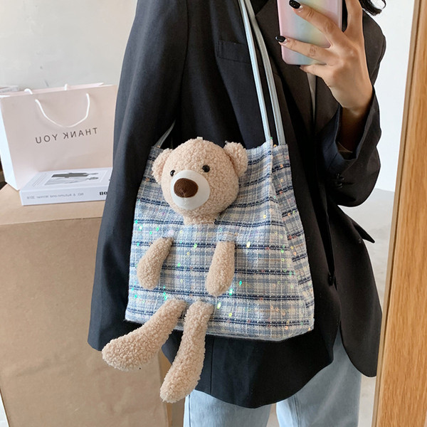 Naiste igapäevane õlakott kaisukaruga