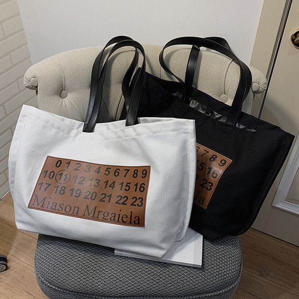 Καθημερινή γυναικεία υφασμάτινη τσάντα με απλικέ