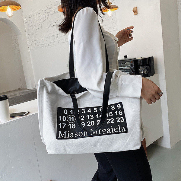 Καθημερινή γυναικεία υφασμάτινη τσάντα με απλικέ