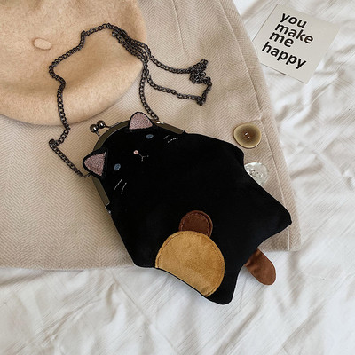 Moderna sieviešu soma ar garu rokturi un 3D elementiem