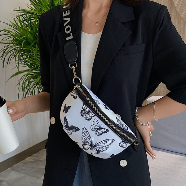 Aktuālā sieviešu soma no eko ādas pār plecu