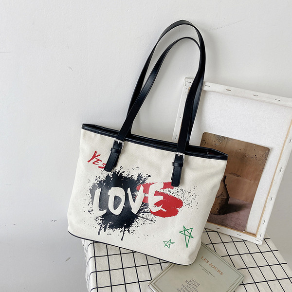 Sieviešu ikdienas tekstila soma ar aplikāciju