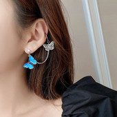 Vientuļās dāmas auskars ar tauriņiem