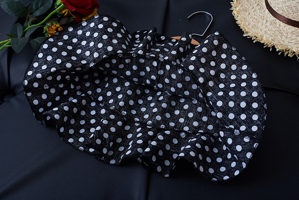 Fusta pentru copii decupata pentru fete cu buline