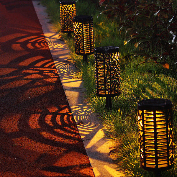 Λάμπα κήπου με ηλιακό πάνελ