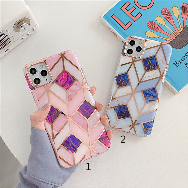 Marmorist efekti ja geomeetriliste kujunditega silikoonümbris Iphone 11 Pro Maxile