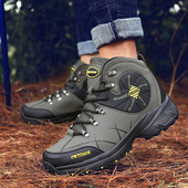 Pārgājienu zābaki ar šņorēm un raupju zoli