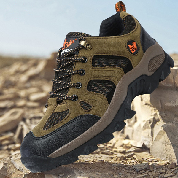 Paelte ja sirge tallaga matkatalvesaapad