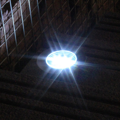 Αδιάβροχη ηλιακή λυχνία LED IP65 για τον κήπο