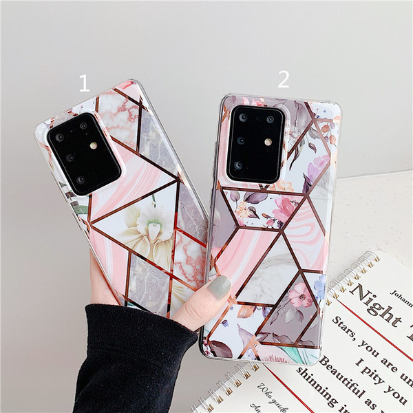 Korpuss ar ģeometriskām formām un ziediem Samsung S20 Plus