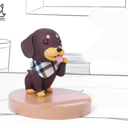 Jauna modeļa telefonu statīvs vairākos modeļos