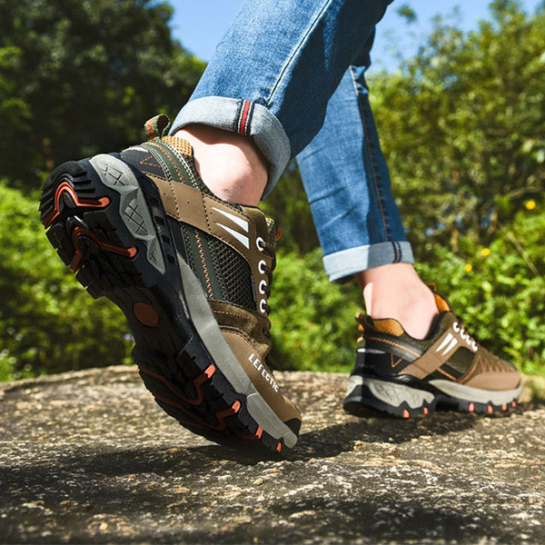 Cizme de drumeție pentru bărbați cu șireturi, plasă și talpă dreaptă