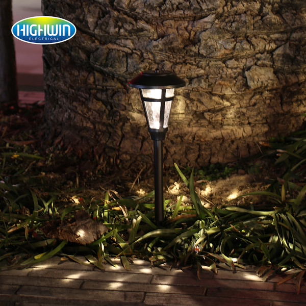 Ūdensizturīga dekoratīva LED lampa - dārzam