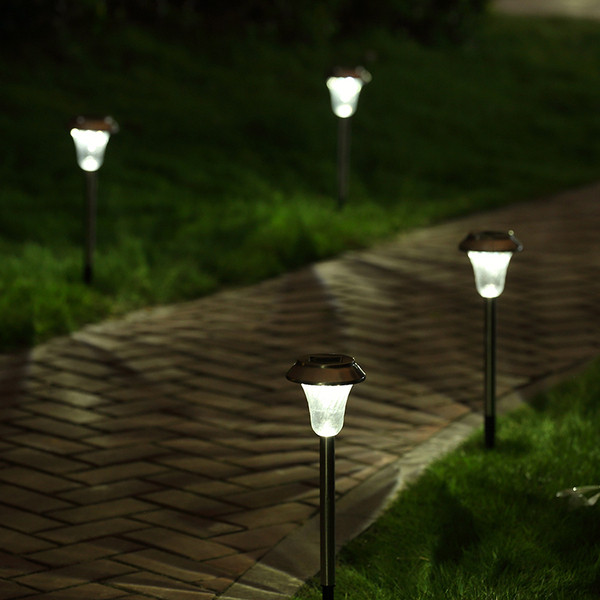 Αδιάβροχη λυχνία LED για τον κήπο