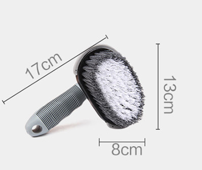 Specialized brush for cleaning rims