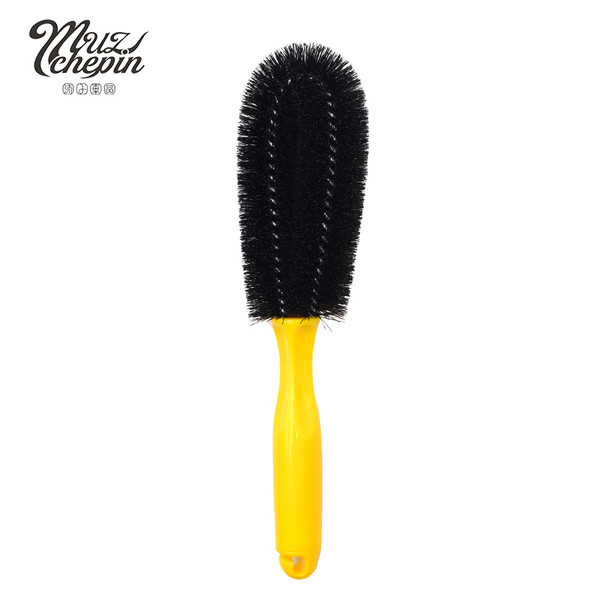 Rataste ja mootori puhastamiseks sobiv autohari