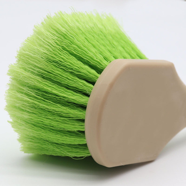 Automobilio valymo šepetys tinka ir ratlankiams