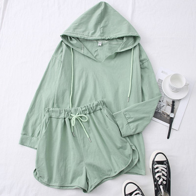 Uue mudeli naiste komplekt kaheosalistest lühikestest pükstest + pluus