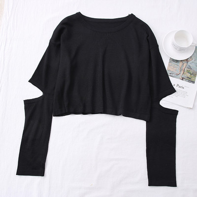 Πουλόβερ μοντέρνο με στρογγυλή λαιμόκοψη και κομμένα μέρη