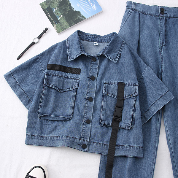 Novi model ženskog traper kompleta iz dva dijela