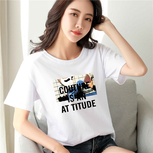 Modern női póló színes rátéttel