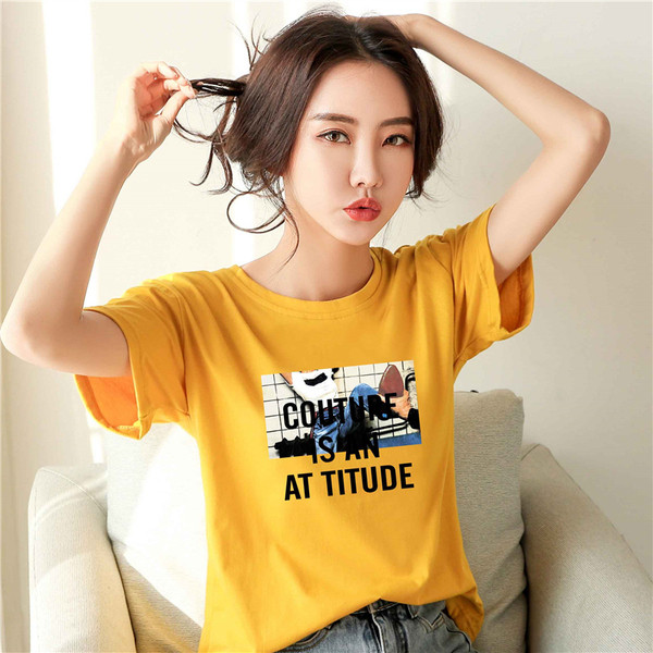 Modern női póló színes rátéttel