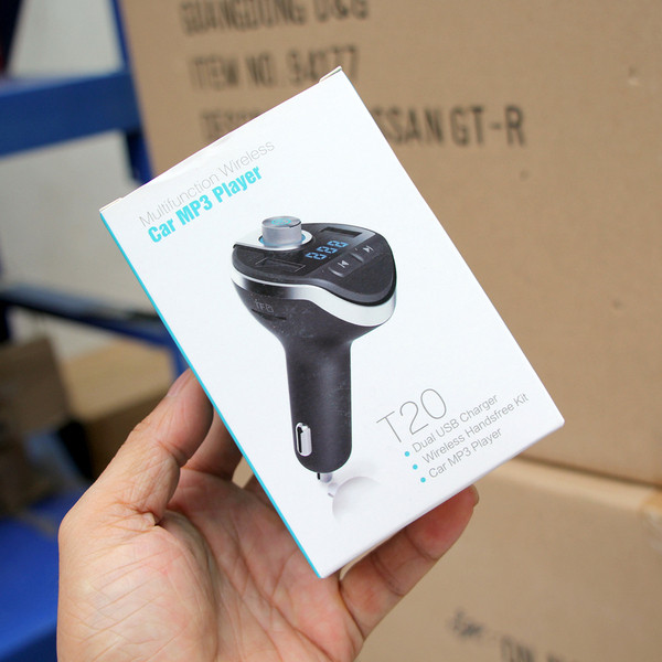 Automobilinis siųstuvas su Bluetooth, FM kortele, mp3, aux tinkamas telefono skambučiams